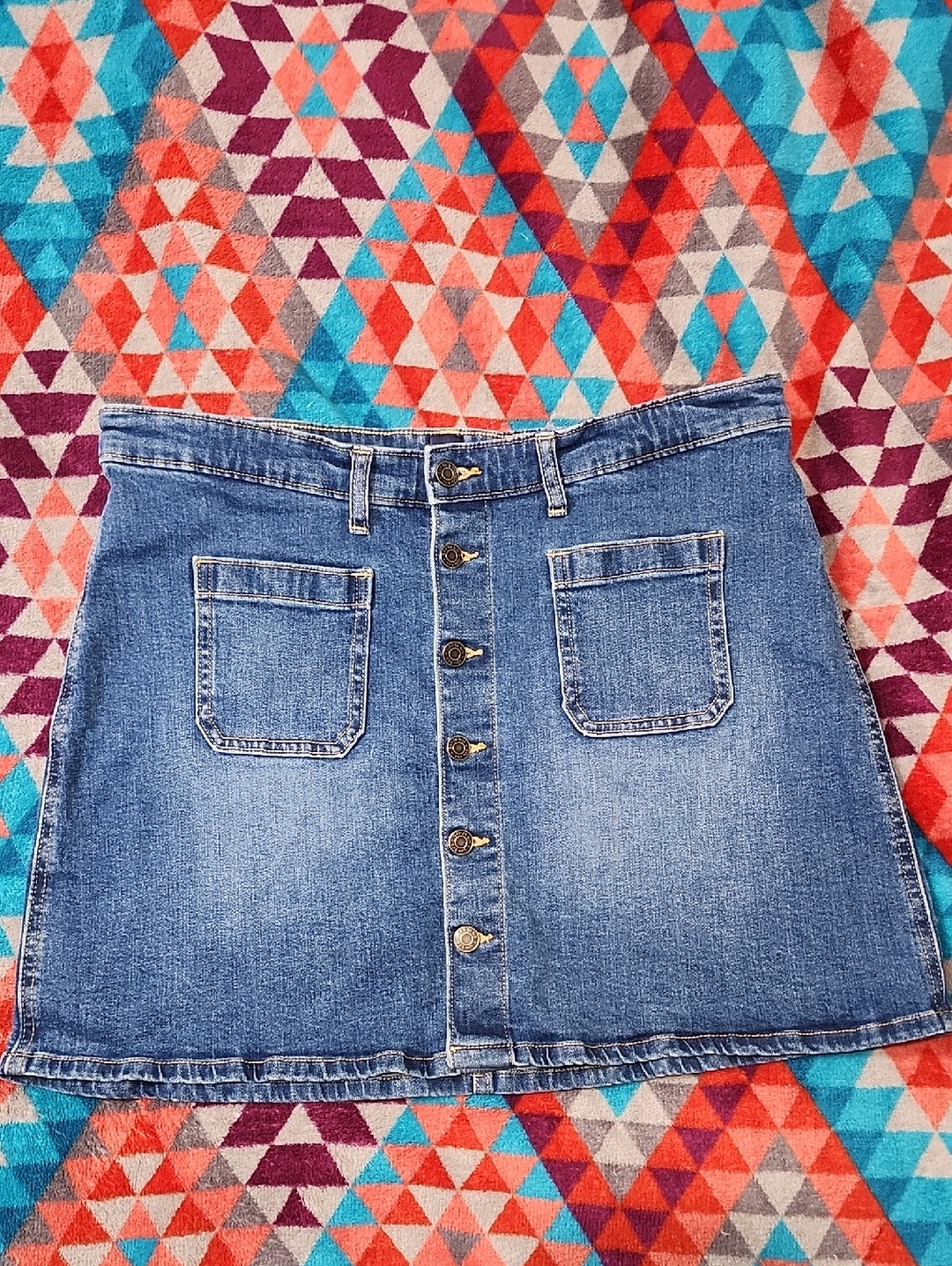 GAP Retro Denim Skirt 70's Vibe Size 16